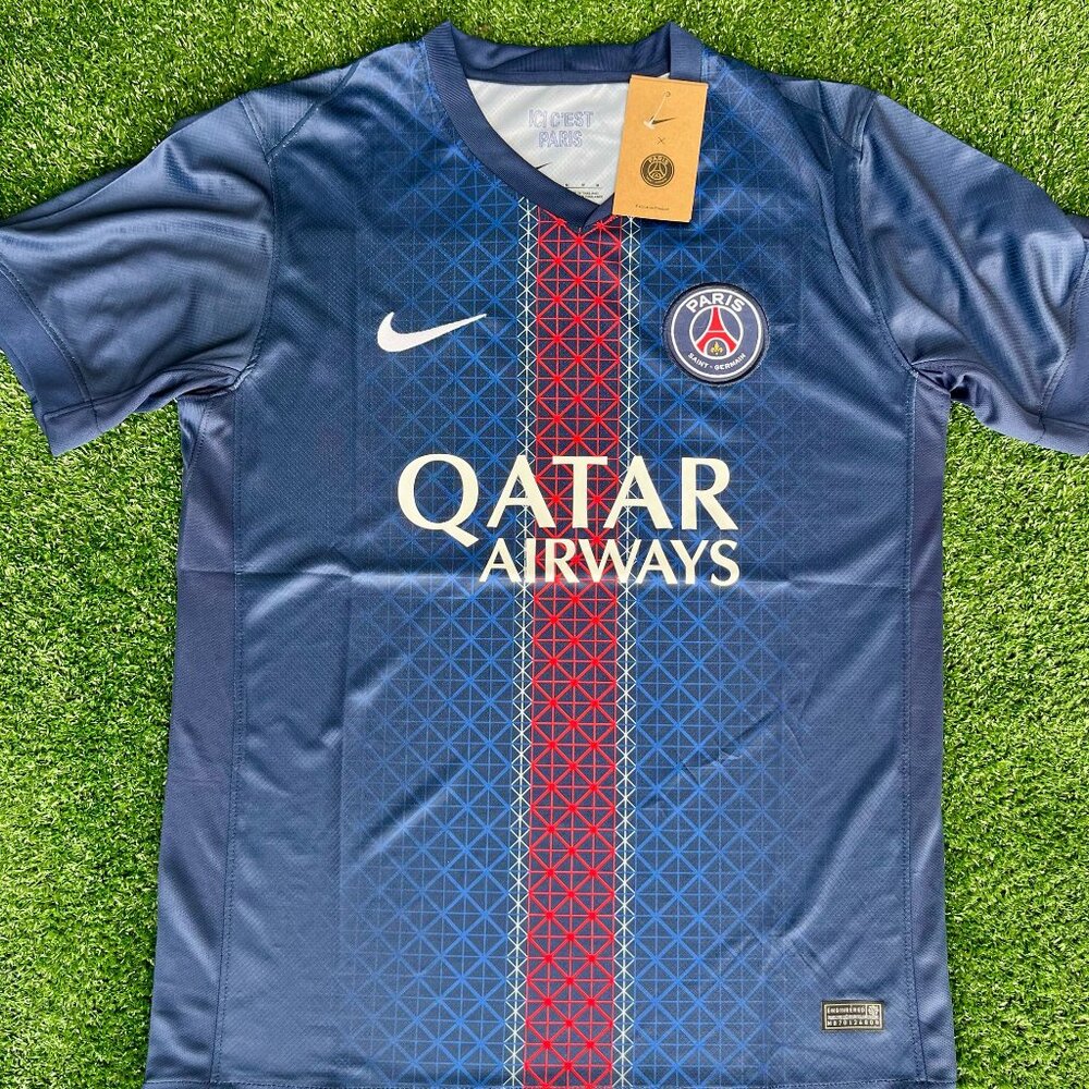 PSG Home Jersey - Home 25/26 - Nike - Fan Shirt. New With Tags